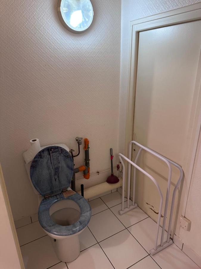 Studios Corenc 外观 照片